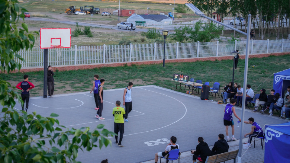 Bball-3.jpg